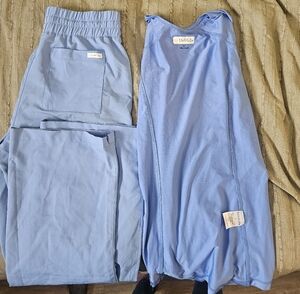 🔷️ Bundle Of Resurge Ceil Blue Wide Leg Scrub Pants➕️Long Sleeve Underscrub